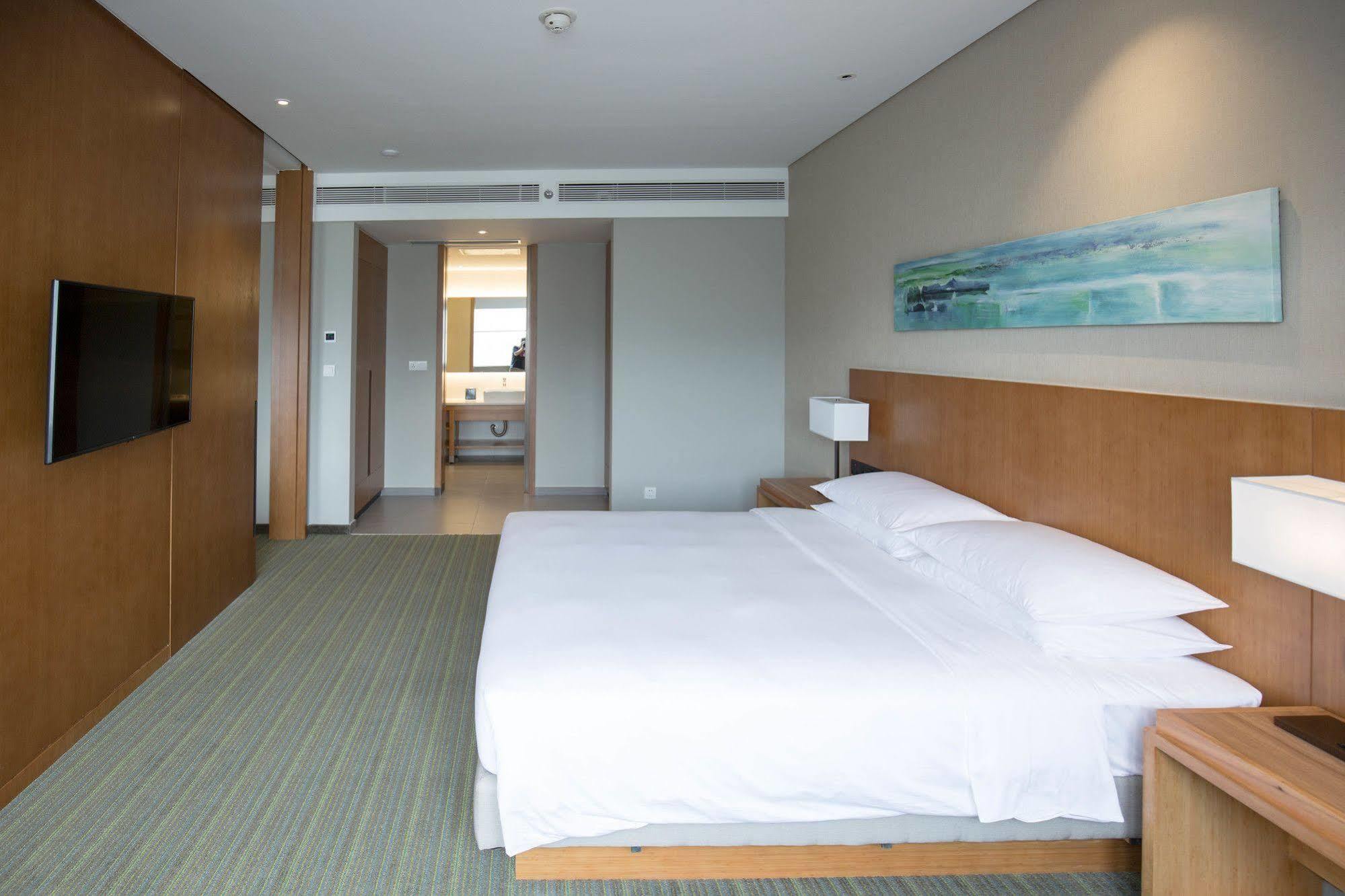 Hyatt Place Foshan Lishui Экстерьер фото